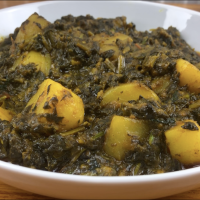 Spinach and Potato Curry/Saag Aloo